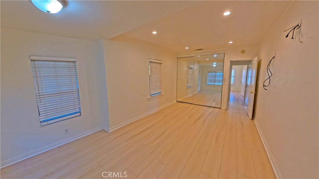 300 N Carmelo Property Photo 14