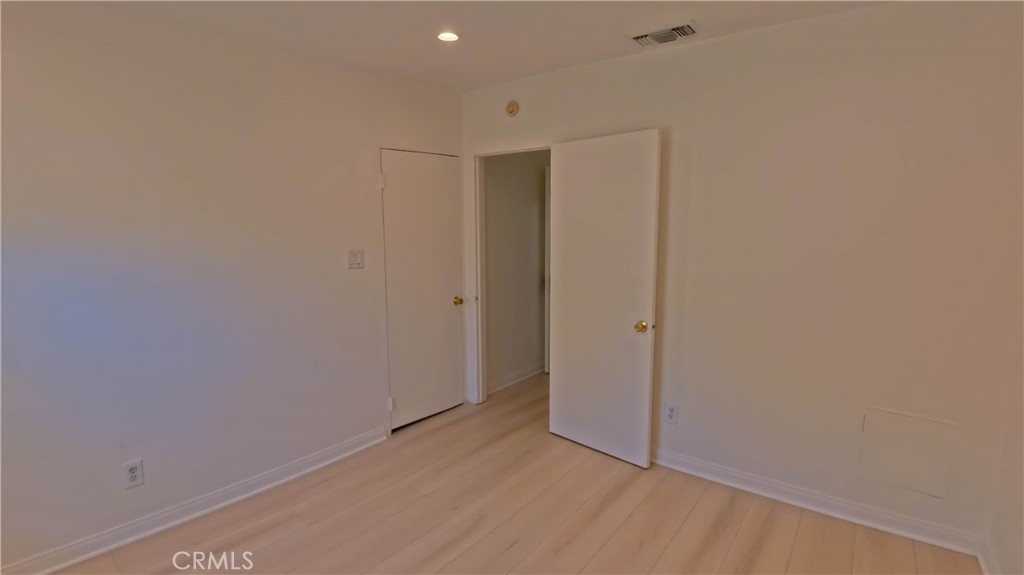 300 N Carmelo Property Photo 17