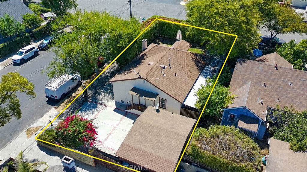 300 N Carmelo Property Photo 26