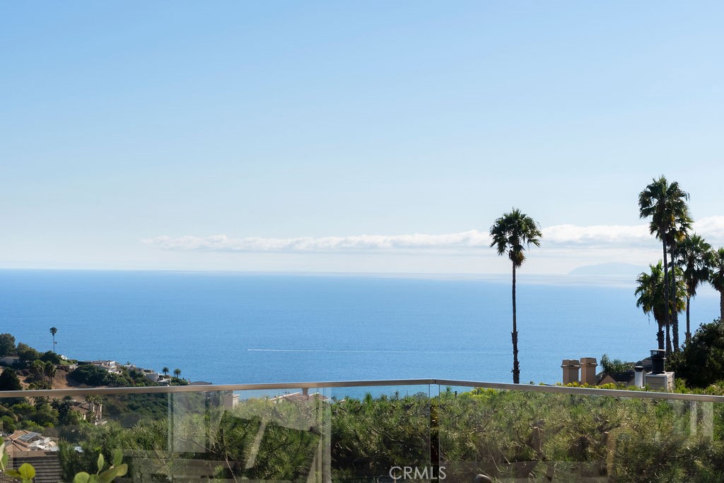 2315 Hillview Property Photo 7