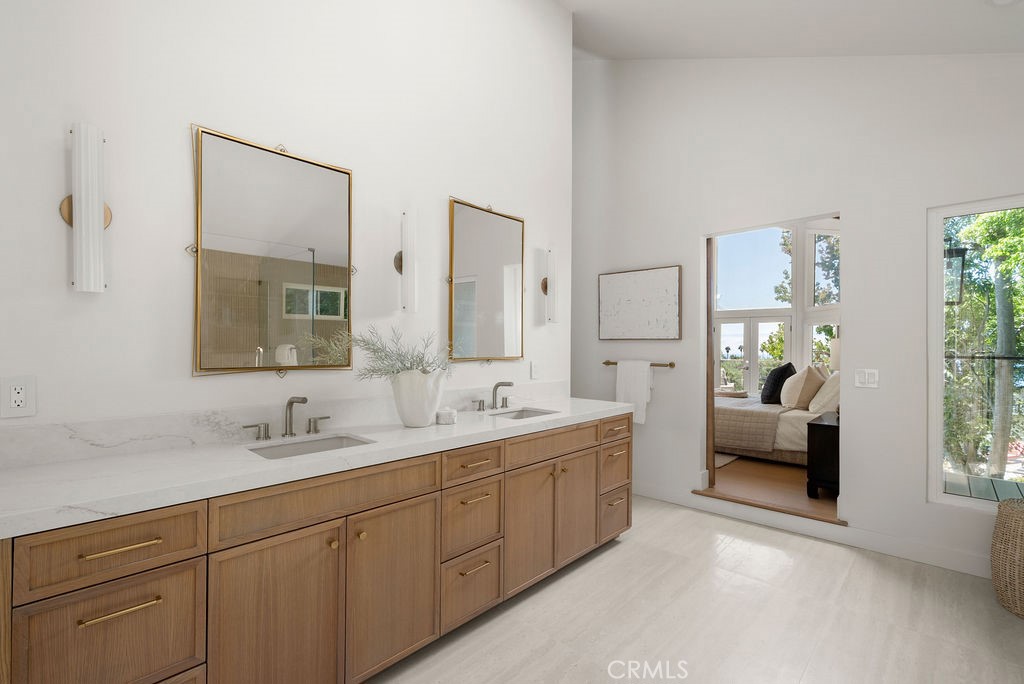 2315 Hillview Property Photo 23