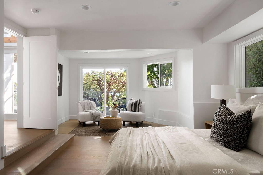 2315 Hillview Property Photo 32