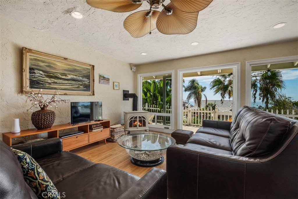 2719 Via Montecito Property Photo 8