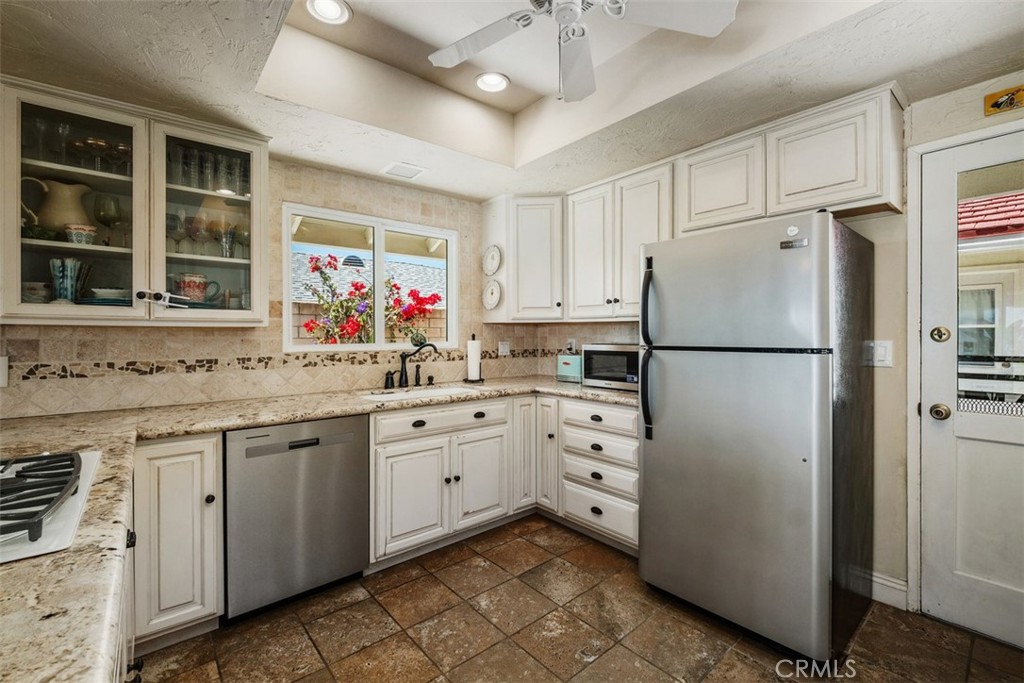 2719 Via Montecito Property Photo 14