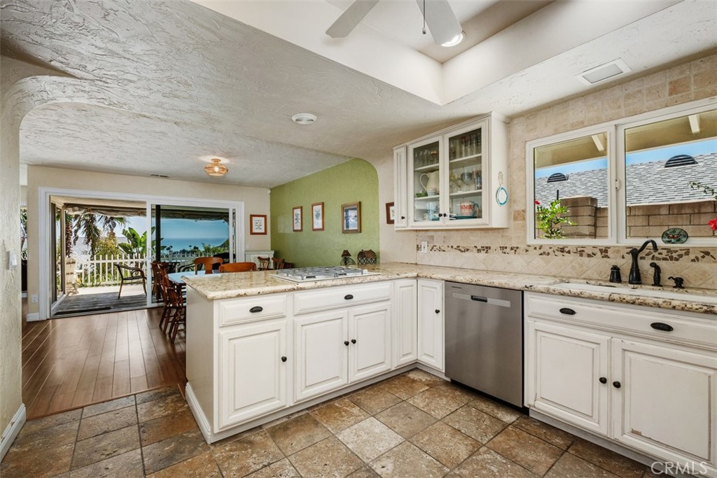 2719 Via Montecito Property Photo 15