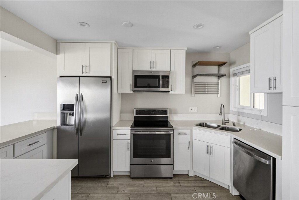 222 Arch 7 Property Photo 12