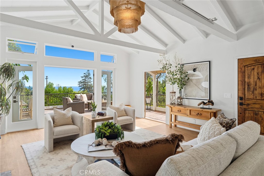31402 Ocean View Property Photo 4