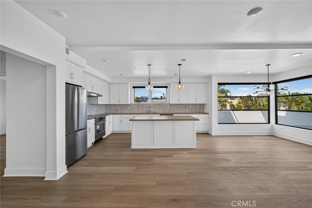 24722 Del Prado Property Photo 1