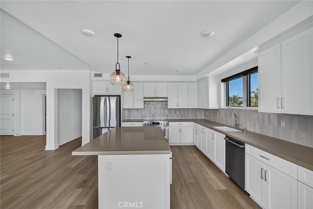 24722 Del Prado Property Photo 7