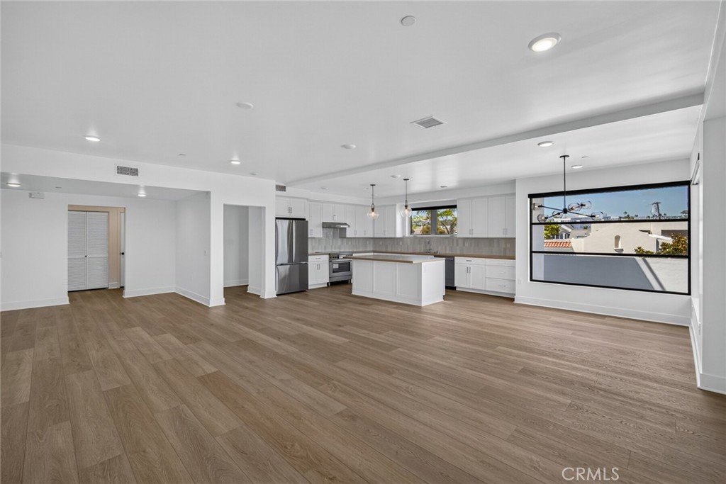 24722 Del Prado Property Photo 13