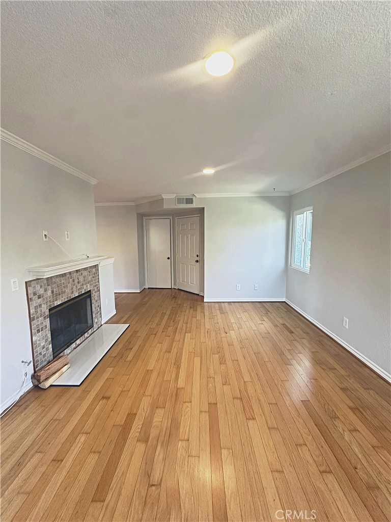 70 Corniche Property Photo 3