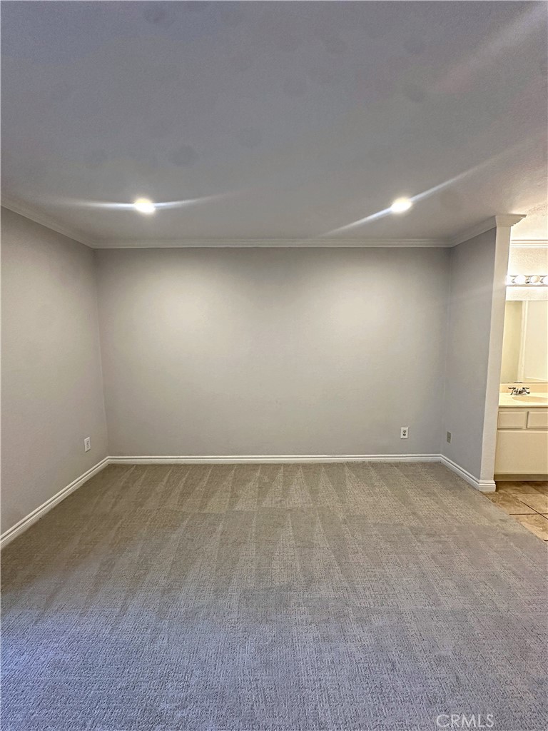 70 Corniche Property Photo 10
