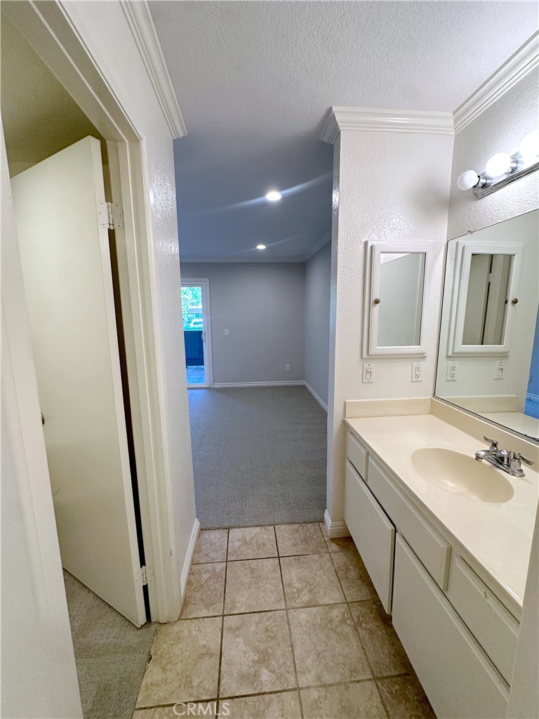 70 Corniche Property Photo 14