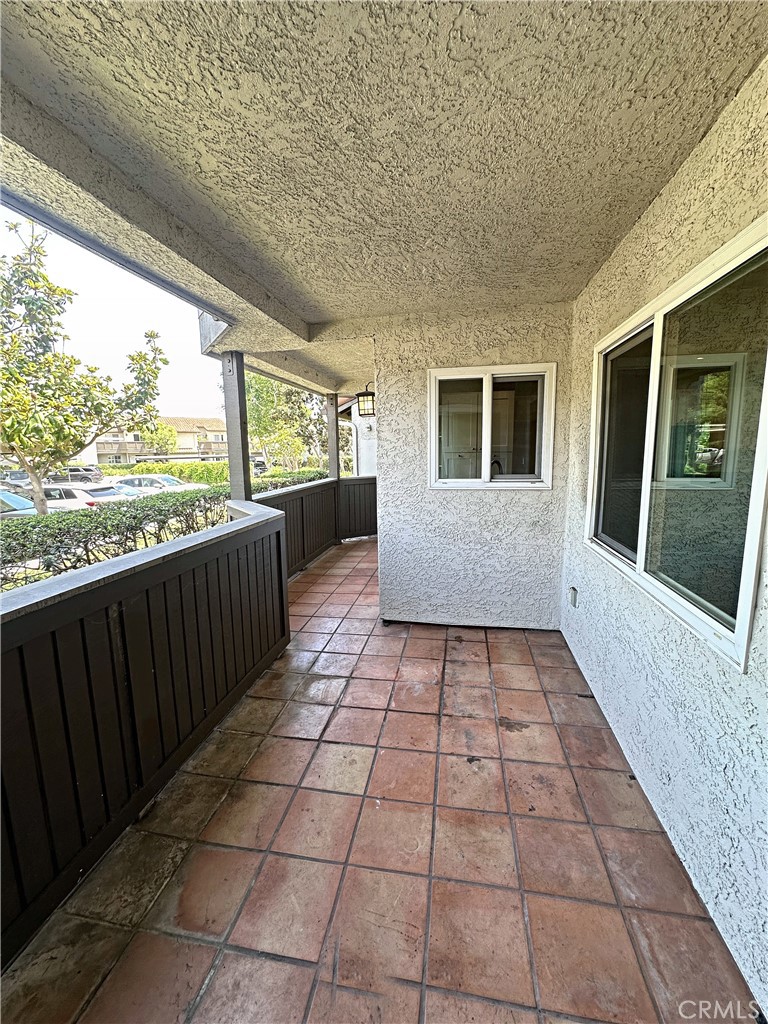 70 Corniche Property Photo 15