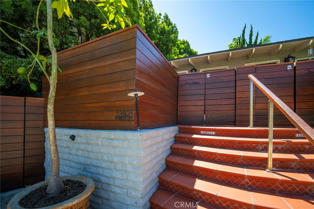 33921 Robles C Property Photo 2