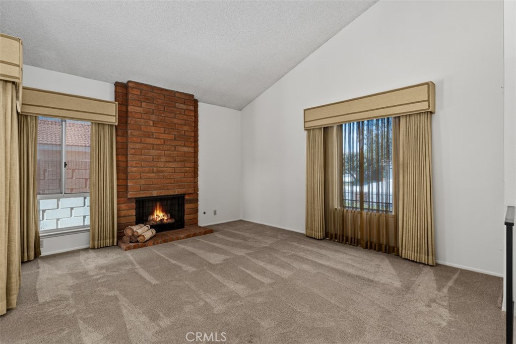 13542 La Jara Property Photo 6