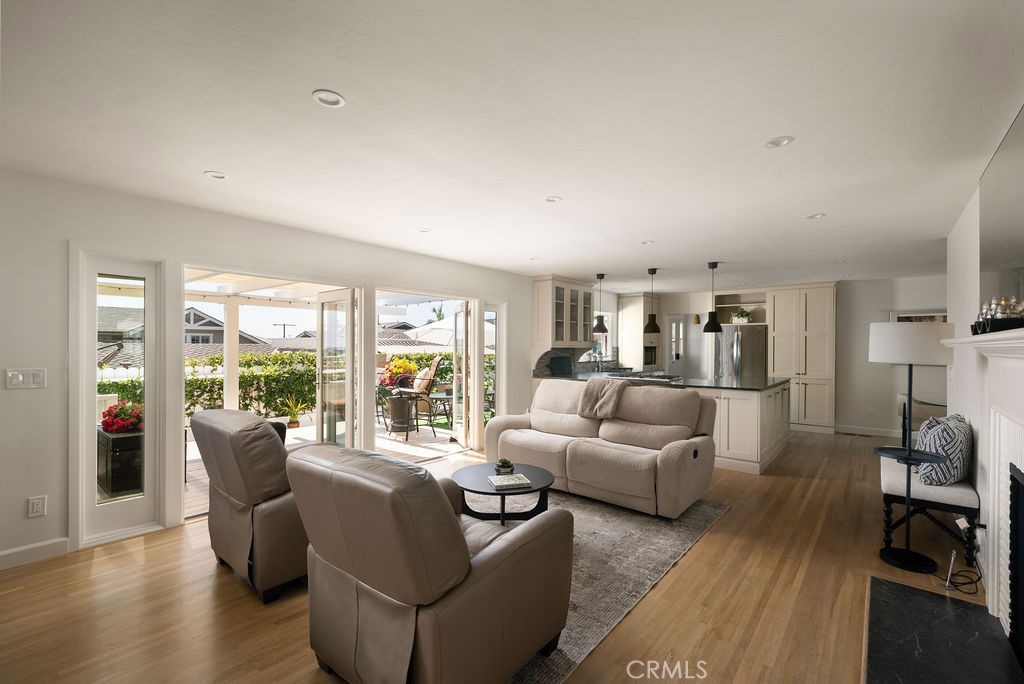 465 Monterey Property Photo 10