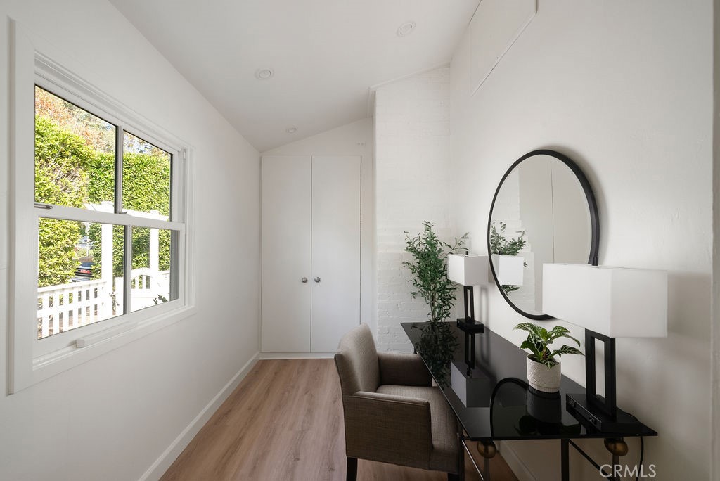 465 Monterey Property Photo 18