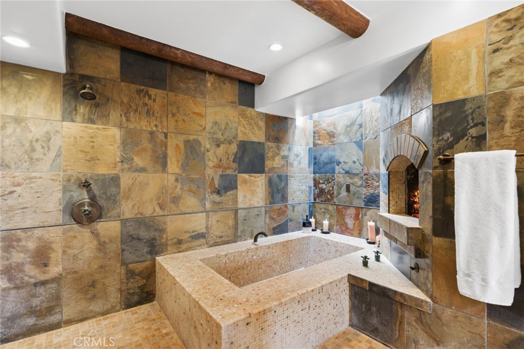 616 Virginia Park Drive Property Photo 16