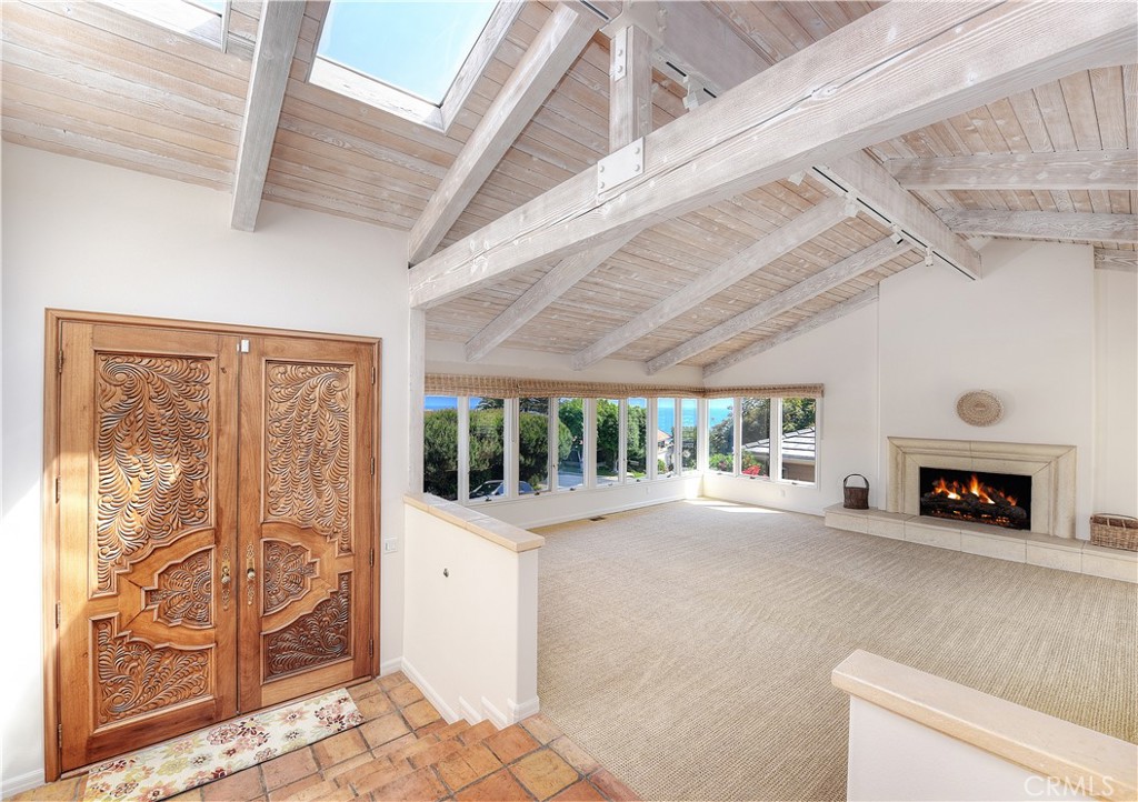 906 Emerald Bay Property Photo 4
