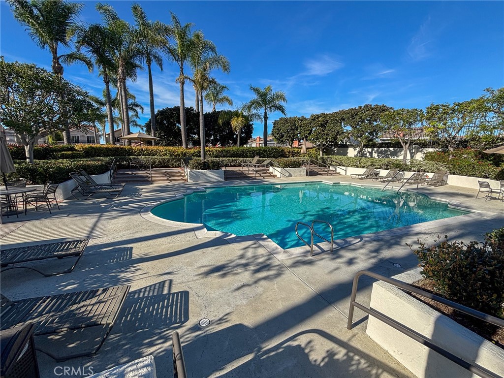 75 Palm Beach Court Property Photo 31