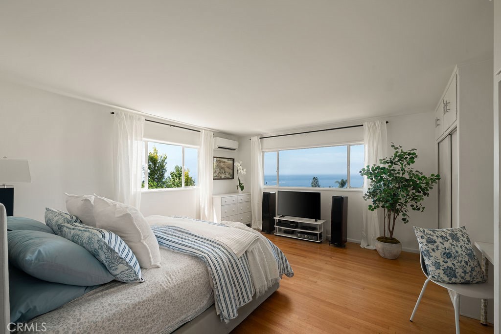 933 Coast View Property Photo 22