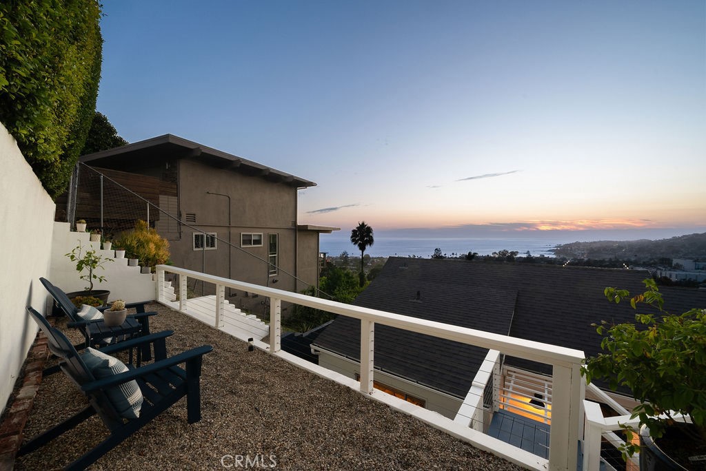 933 Coast View Property Photo 33