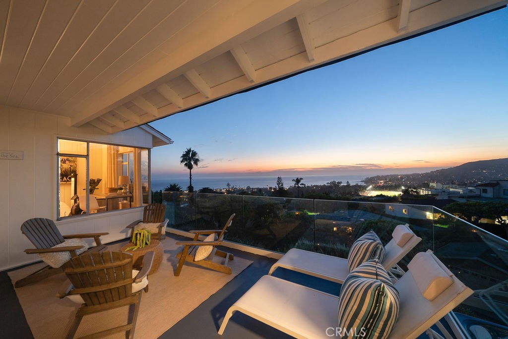 933 Coast View Property Photo 34