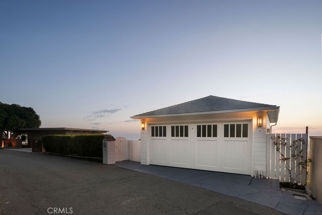 933 Coast View Property Photo 38