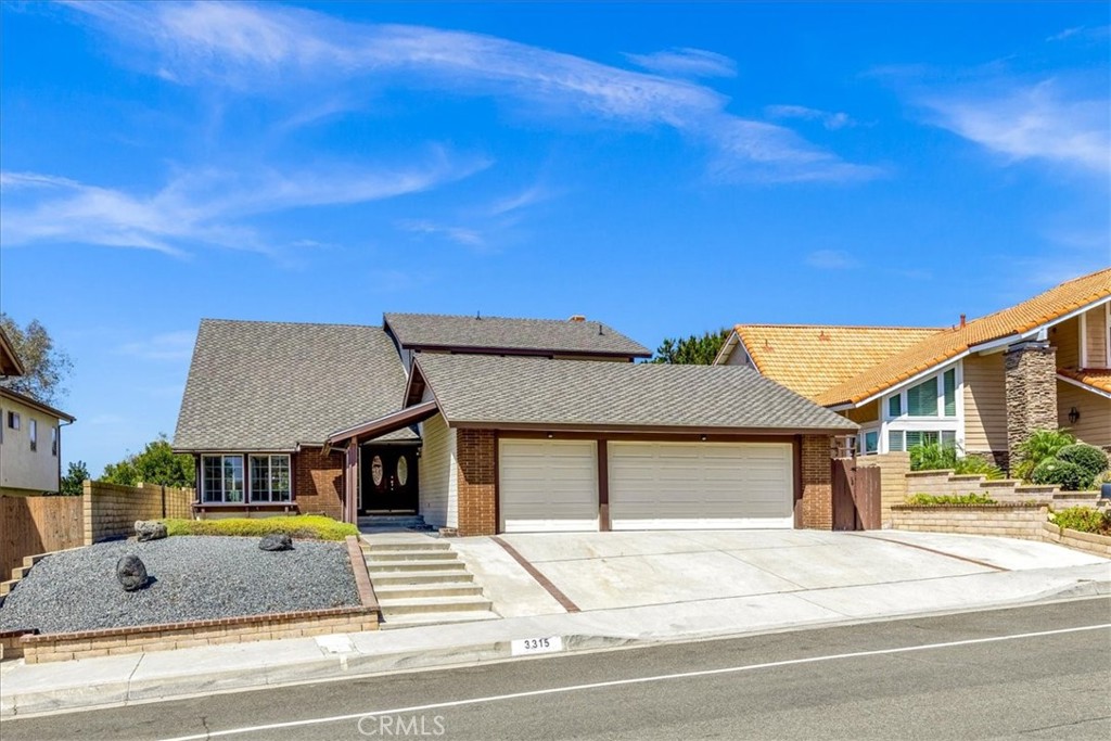 3315 Hawkwood Property Photo 1