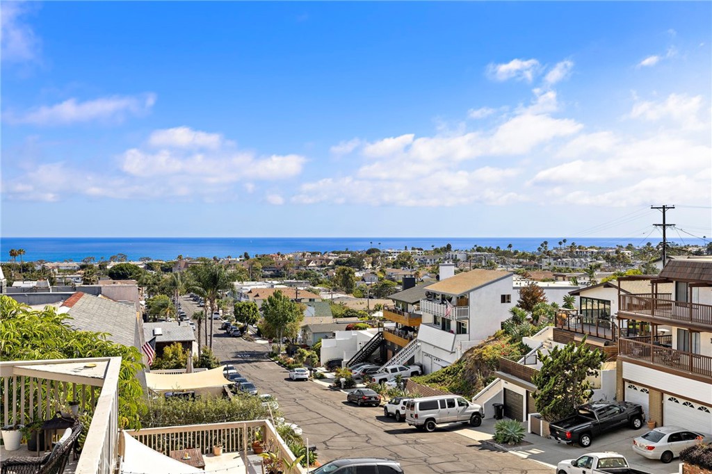 33782 Malaga B Property Photo 1