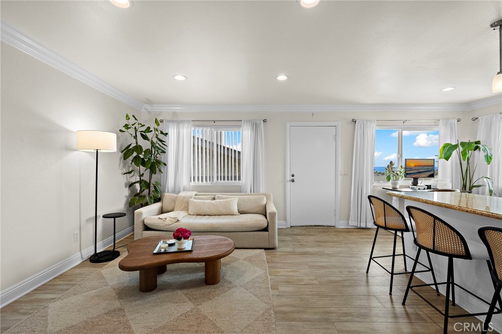 33782 Malaga B Property Photo 4