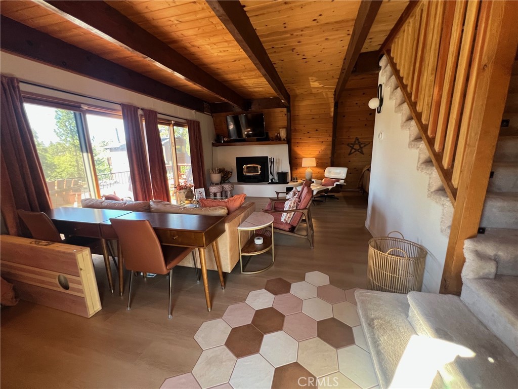 43573 Yosemite Property Photo 11