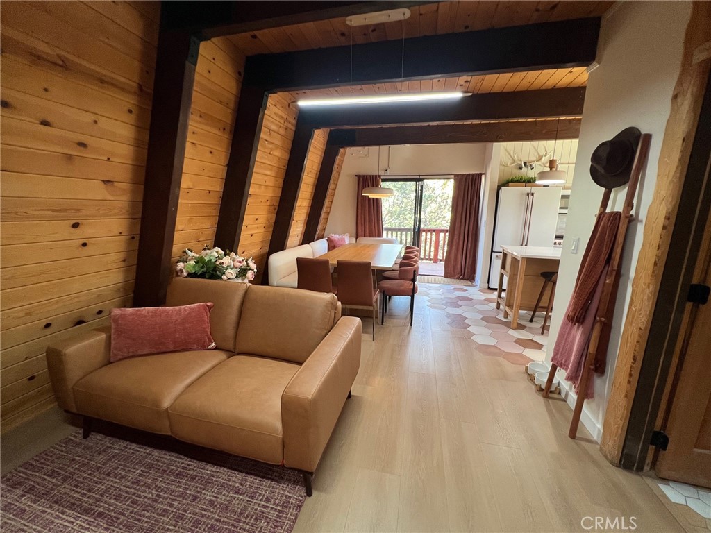 43573 Yosemite Property Photo 17
