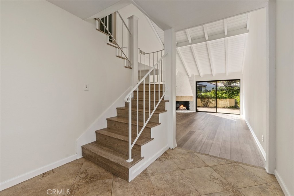 25572 Spinnaker Drive Property Photo 5