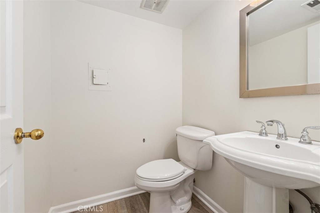 25572 Spinnaker Drive Property Photo 17