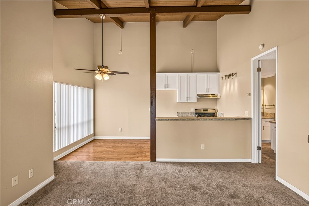 399 W Bay B203 Property Photo 11