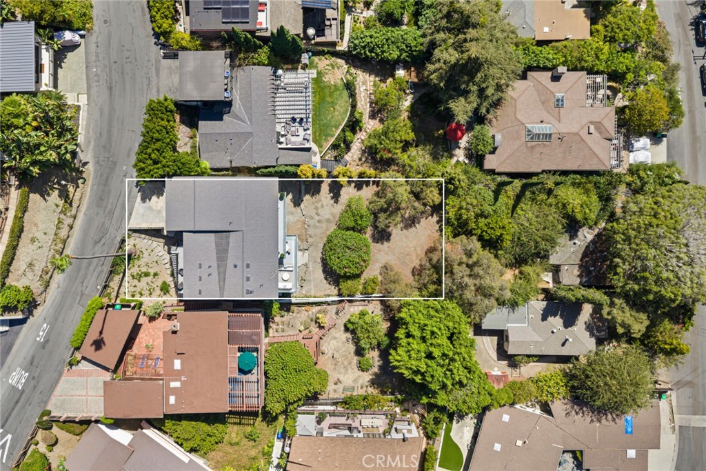 699 Wendt Terrace Property Photo 31