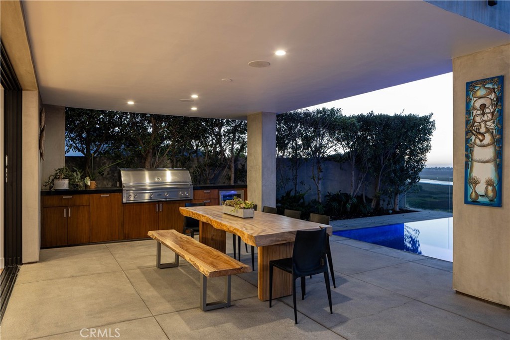 2975 Catalpa Street Property Photo 7