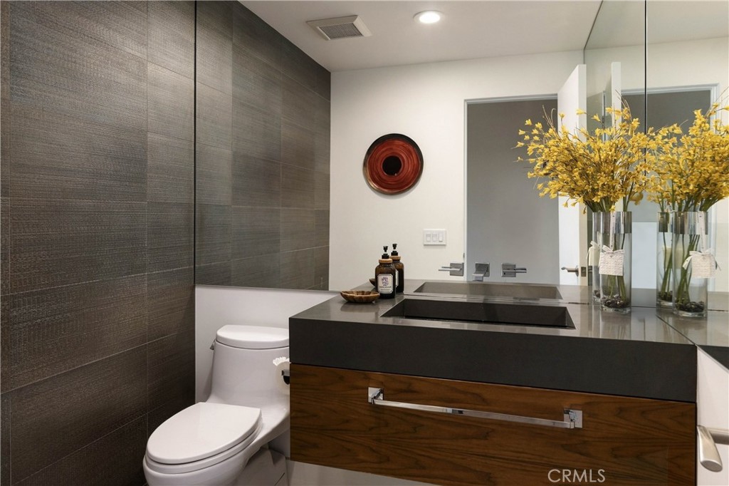 2975 Catalpa Street Property Photo 61