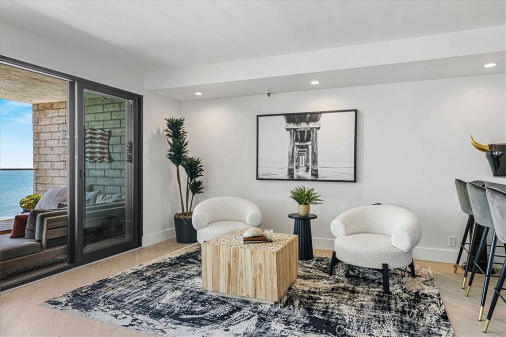 410 Corto Lane I Property Photo 3