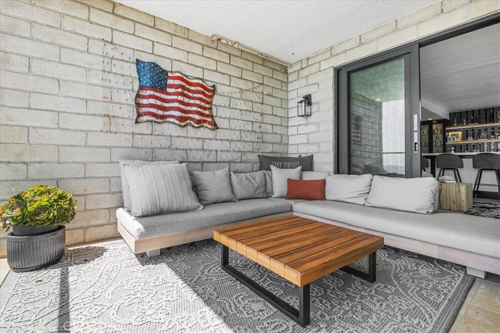 410 Corto Lane I Property Photo 4