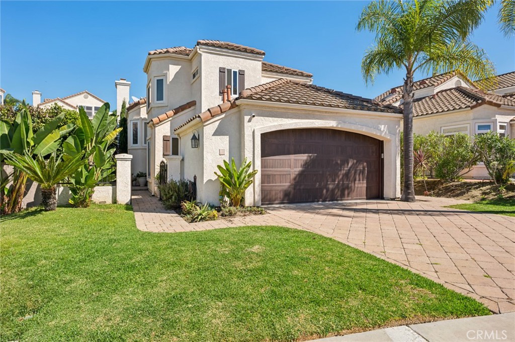 4 Regina Property Photo 1