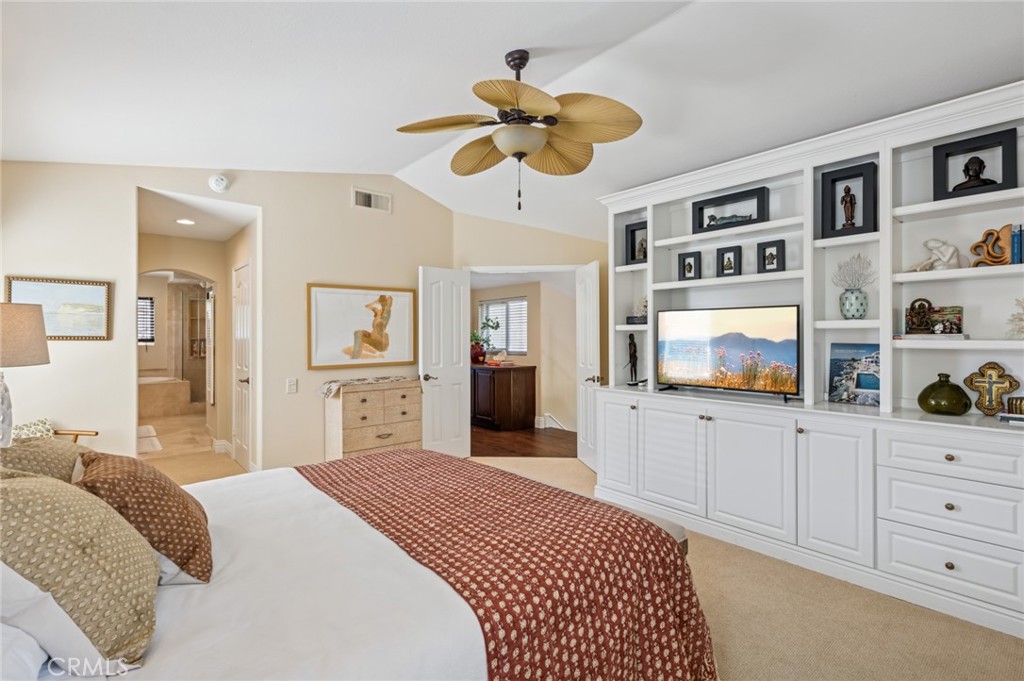 4 Regina Property Photo 12