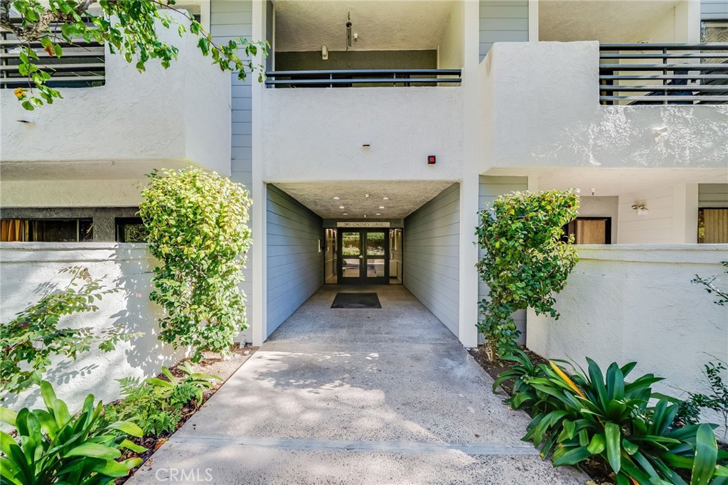 280 Cagney 103 Property Photo 32