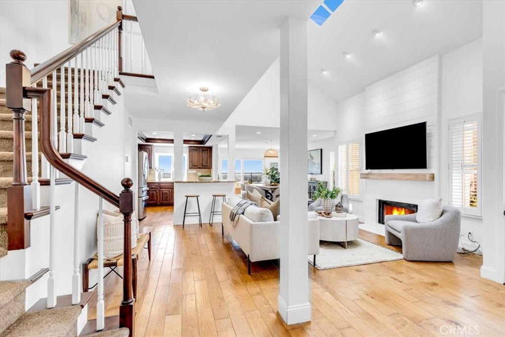 20 Hyannis Property Photo 3