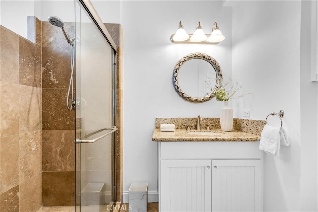 20 Hyannis Property Photo 40