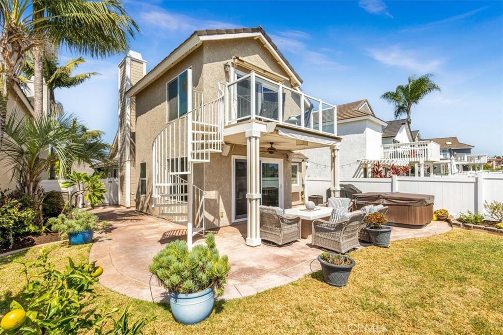 20 Hyannis Property Photo 44