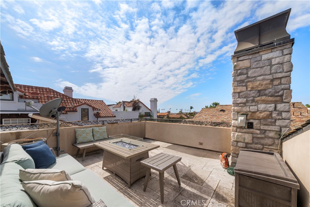438.5 Dahlia Property Photo 5