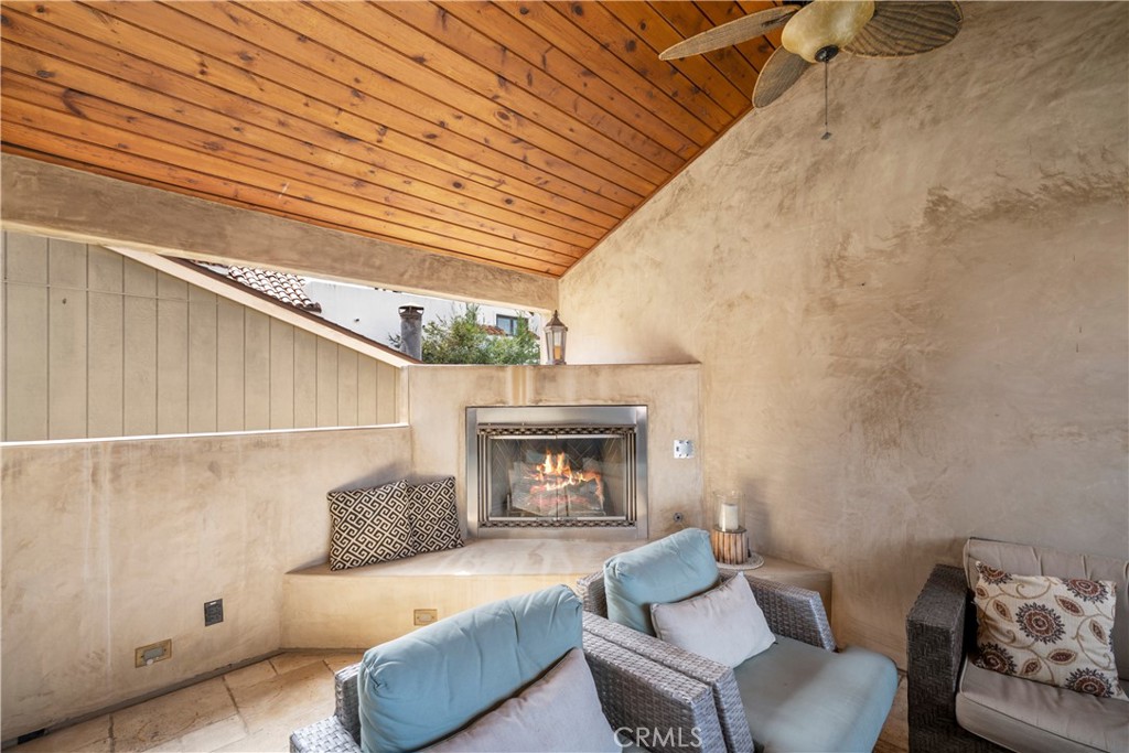 438.5 Dahlia Property Photo 25